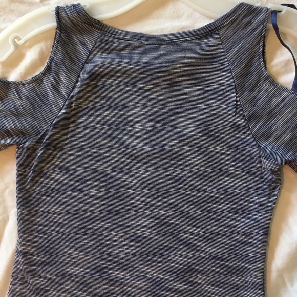 Sexy Blue BCBG Cold Shoulder dress - Picture 7 of 8